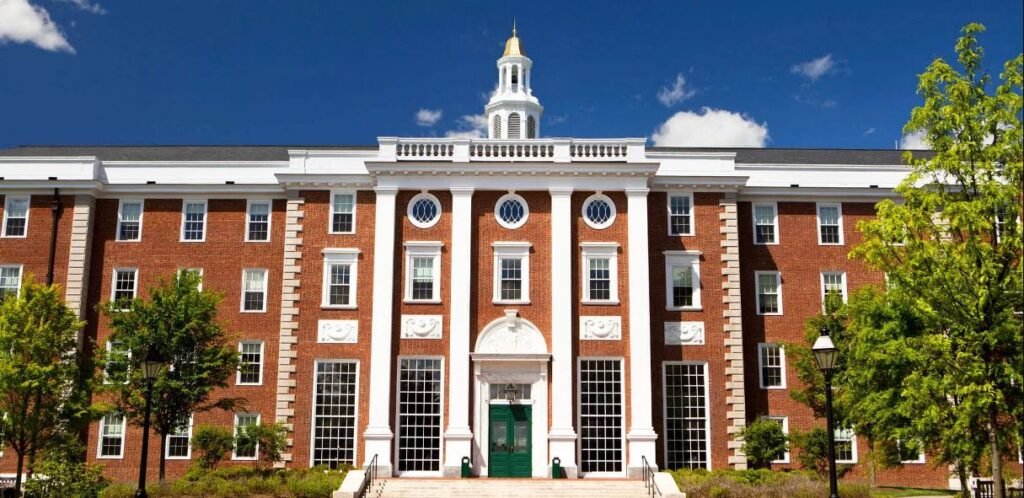 Harvard University , Top 5 World-Class Online Universities for 2024